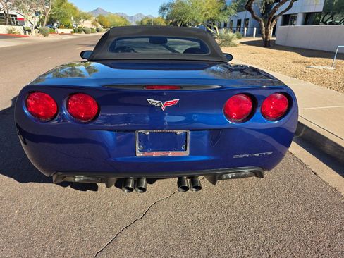 Used 2007 Chevrolet Corvette Convertible w/ Preferred Equipment Group image 12
