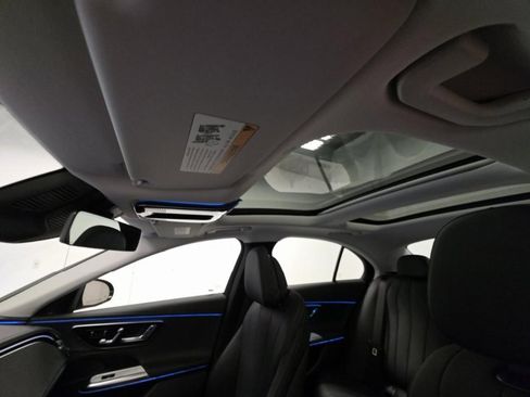 Used 2026 Mercedes-Benz E 350 Sedan image 8