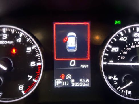 Used 2024 Subaru Crosstrek 2.5i Limited image 22