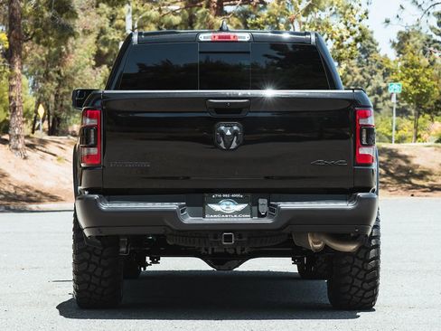 Used 2022 RAM 1500 Big Horn w/ Built-to-serve Edition image 11