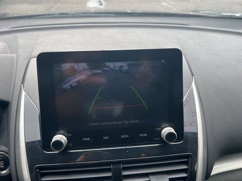 Used 2022 Mitsubishi Eclipse Cross SE image 12