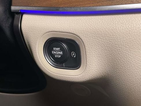 Used 2021 Mercedes-Benz GLE 350 4MATIC image 40