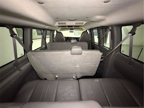 Used 2014 Chevrolet Express 2500 LS image 18