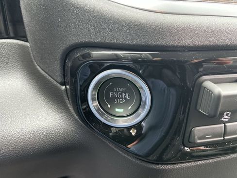 New 2026 GMC Sierra 1500 Elevation AWD/4WD image 17