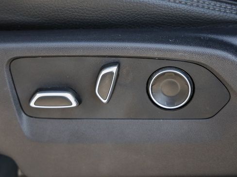 Used 2025 GMC Sierra 3500 Denali w/ Denali Reserve Package image 22