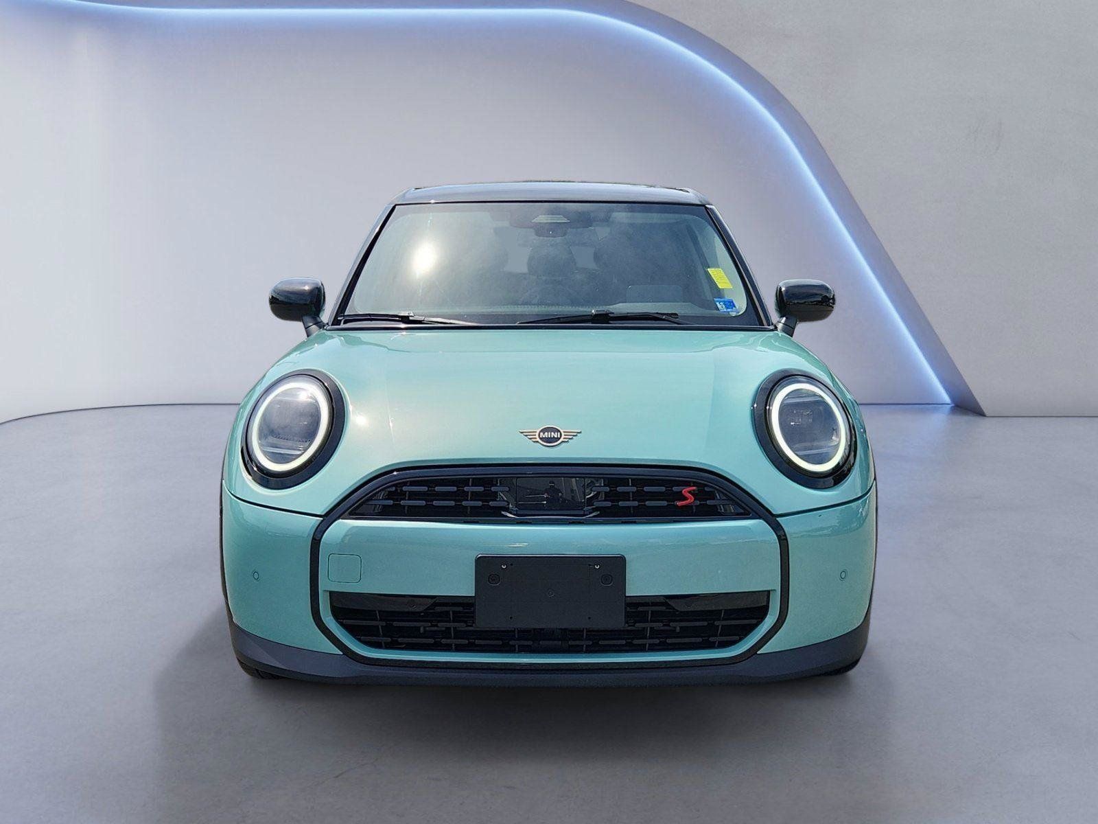 Used 2025 MINI Cooper S FWD image 8