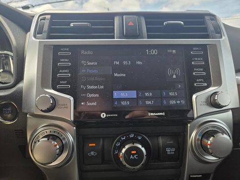 Used 2022 Toyota 4Runner TRD Sport w/ Technology Package AWD/4WD image 11