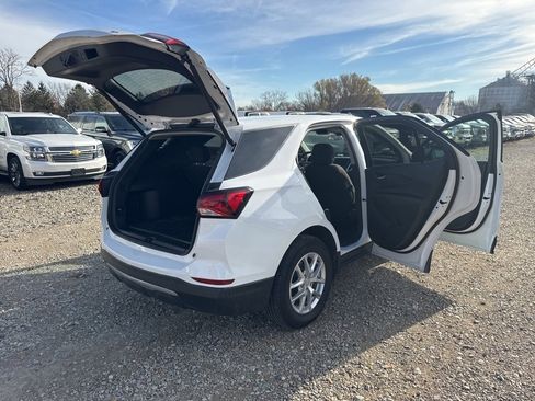 Used 2022 Chevrolet Equinox LT image 35