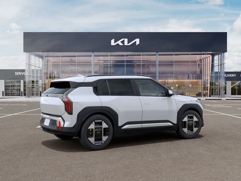 New 2027 Kia EV3 Wind AWD/4WD image 6