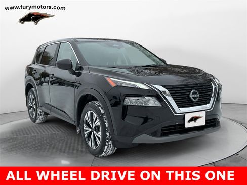 Used 2023 Nissan Rogue SV image 1