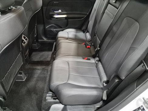 Used 2026 Mercedes-Benz GLB 250 image 19