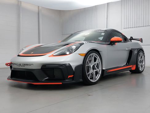 Certified 2025 Porsche 718 Cayman GT4 RS RWD image 1