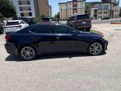 Used 2008 Lexus IS 250 w/ Premium Pkg RWD image 6
