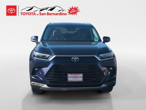 Certified 2026 Toyota Grand Highlander AWD image 8