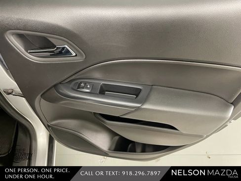 Used 2016 Chevrolet Colorado LT w/ Luxury Package, Chrome image 38