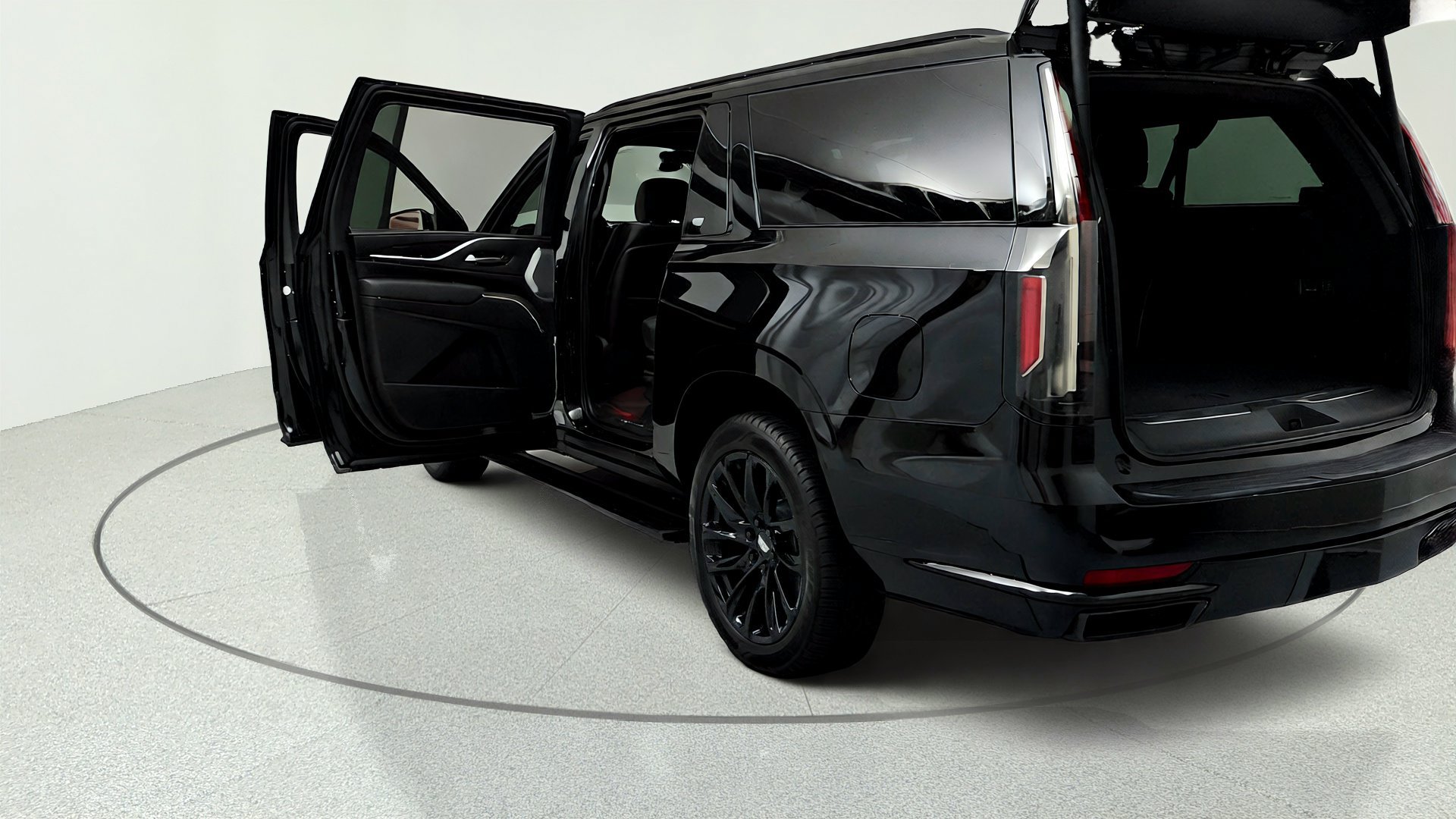 Used 2023 Cadillac Escalade ESV Sport Platinum w/ LPO, ONYX Package AWD/4WD image 11