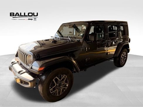 Used 2025 Jeep Wrangler Sahara image 1