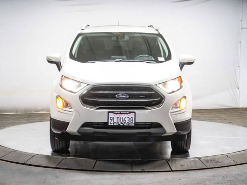 Used 2020 Ford EcoSport Titanium image 3