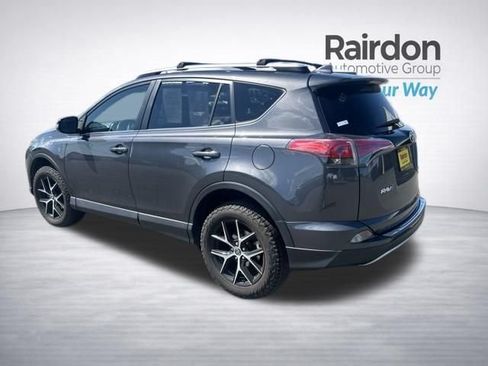 Used 2017 Toyota RAV4 SE w/ Power Extra Value Package AWD/4WD image 5