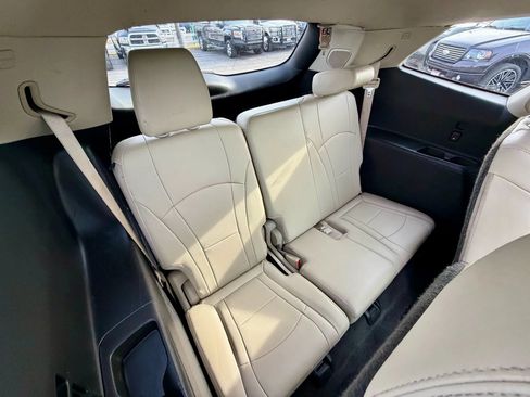 Used 2020 Buick Enclave Essence w/ Sport Touring Edition AWD/4WD image 20