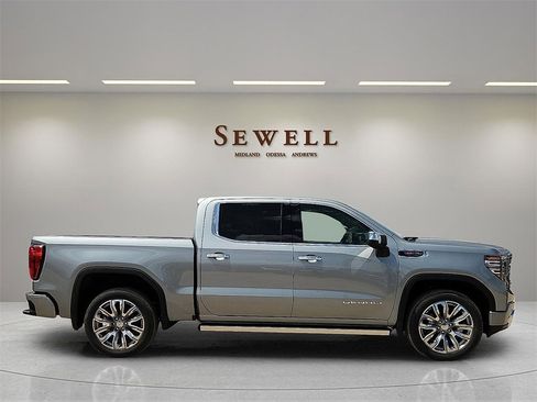 New 2026 GMC Sierra 1500 Denali image 5
