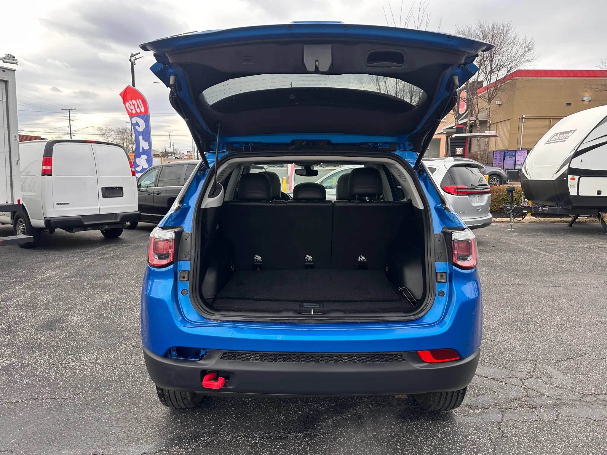 Used 2017 Jeep Compass Trailhawk w/ Navigation Group AWD/4WD image 7