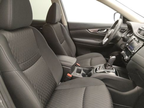 Used 2018 Nissan Rogue SV w/ Premium Package AWD/4WD image 21
