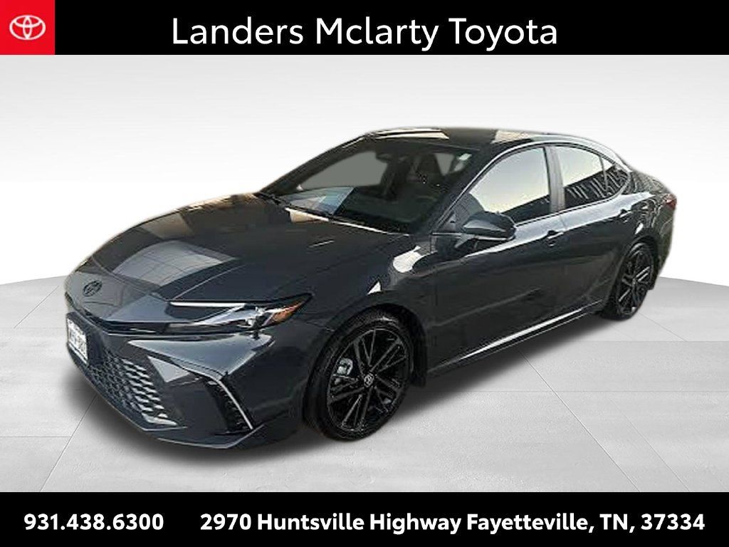 Used 2025 Toyota Camry SE FWD image 8