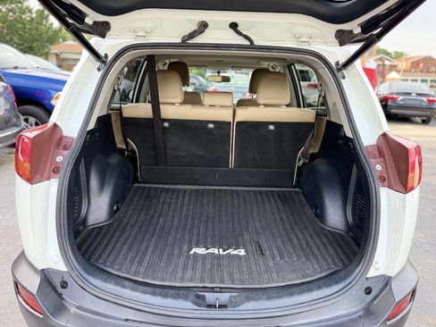 Used 2014 Toyota RAV4 Limited AWD/4WD image 9