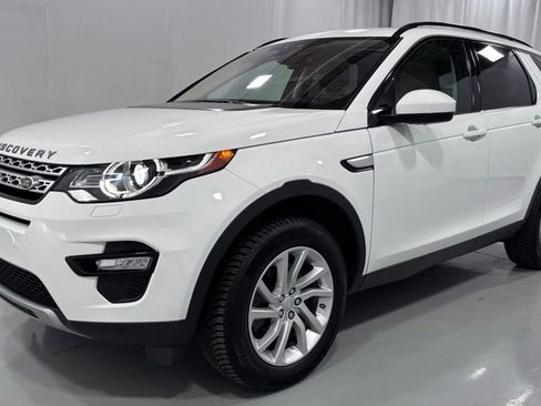 Used 2019 Land Rover Discovery Sport HSE AWD/4WD image 1