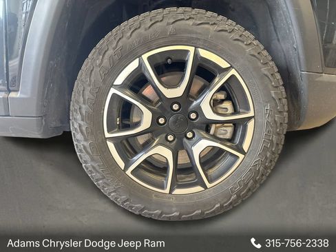 Used 2024 Jeep Compass Trailhawk AWD/4WD image 23