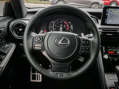 Used 2025 Lexus IS 500 image 18