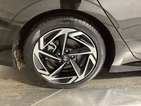 Used 2024 Hyundai Sonata SEL w/ Convenience Package image 9