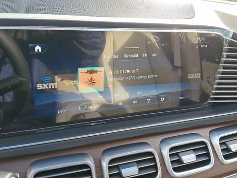 New 2026 Mercedes-Benz GLS 450 4MATIC image 16