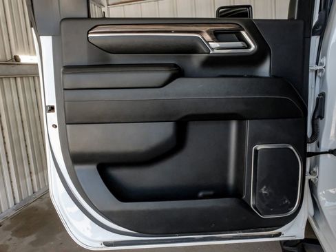 Used 2024 Chevrolet Silverado 2500 LTZ w/ LTZ Plus Package AWD/4WD image 47