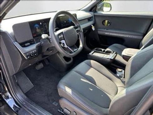 New 2025 Hyundai Ioniq 5 XRT image 9