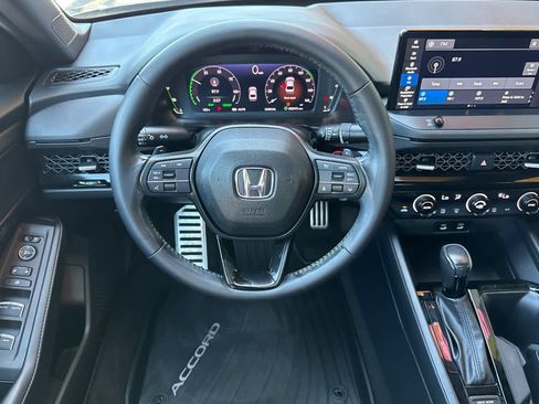 Used 2024 Honda Accord Sport image 13