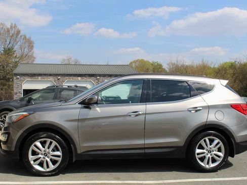 Used 2016 Hyundai Santa Fe Sport 2.0T w/ Option Group 05 image 10