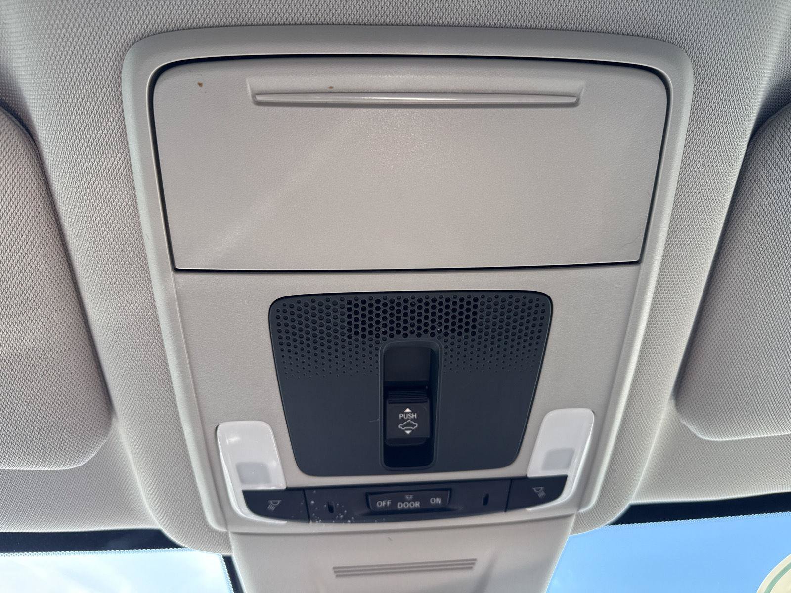 Used 2024 Honda CR-V EX-L image 34