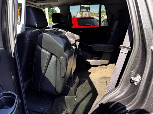 Used 2017 Chevrolet Tahoe Premier AWD/4WD image 32