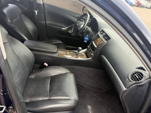 Used 2011 Lexus IS 350 AWD w/ Luxury Plus Value Edition image 13