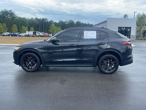 Used 2019 Alfa Romeo Stelvio Ti w/ Nero Edizione AWD/4WD image 4