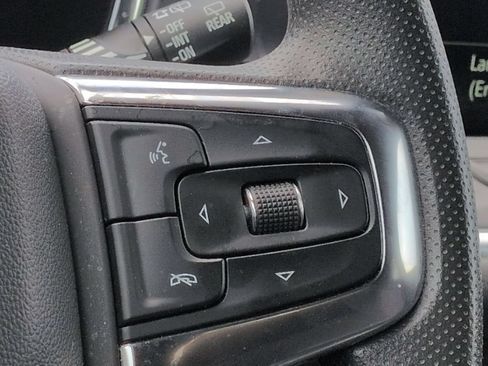 Used 2025 Chevrolet Blazer LT FWD image 21