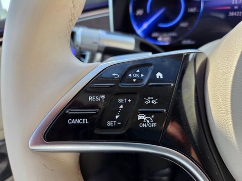 Used 2022 Mercedes-Benz EQS 450+ Sedan image 20