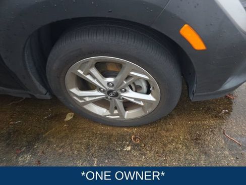 Used 2023 Hyundai Kona SEL w/ Cargo Package AWD/4WD image 3