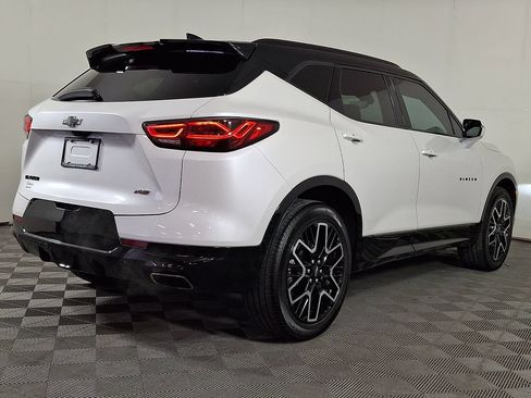Used 2023 Chevrolet Blazer RS w/ Driver Confidence II Package FWD image 9