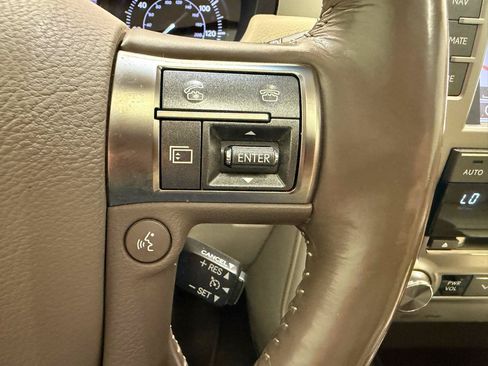 Used 2018 Lexus GX 460 Luxury w/ Preferred Accessory Package AWD/4WD image 29