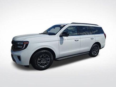 Used 2025 Ford Expedition Active RWD image 7