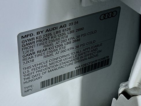 Used 2024 Audi Q3 2.0T Premium AWD/4WD image 12