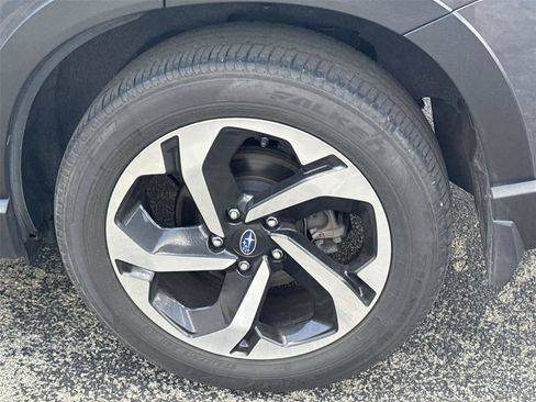 Used 2022 Subaru Forester Touring AWD/4WD image 12
